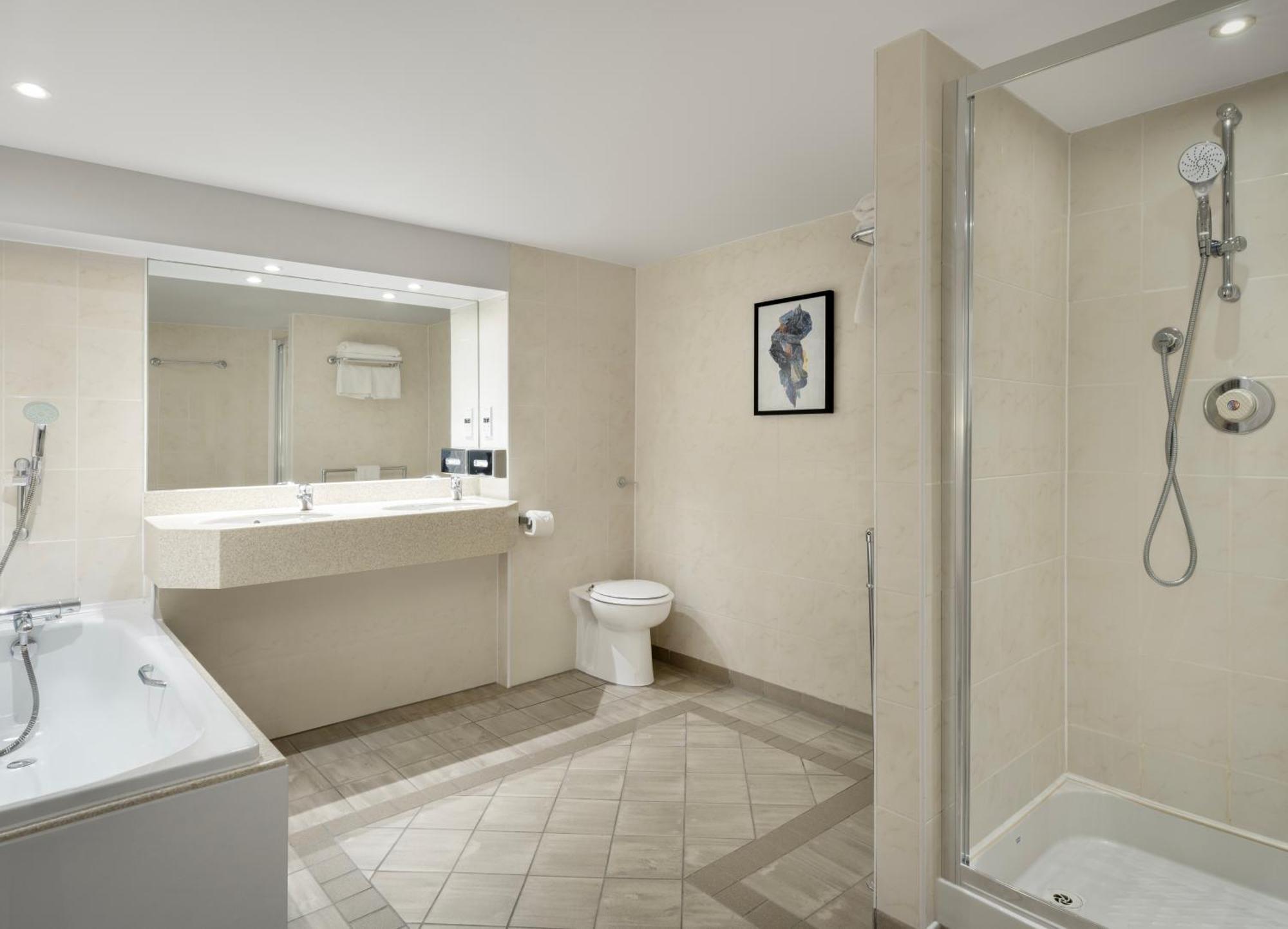 Delta Hotels By Marriott Edimburgo Habitación foto